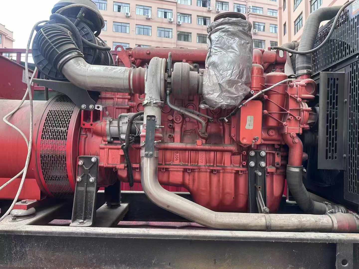 七台河如何选择适合 600kW 柴油发电机组的过载保护器？