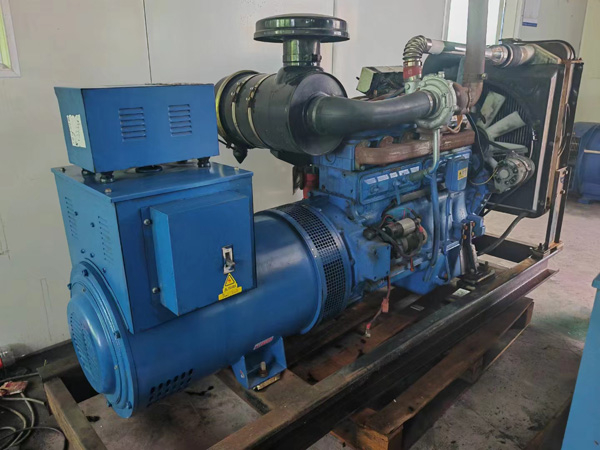 七台河100kW柴油发电机组使用多级机油有哪些优缺点？